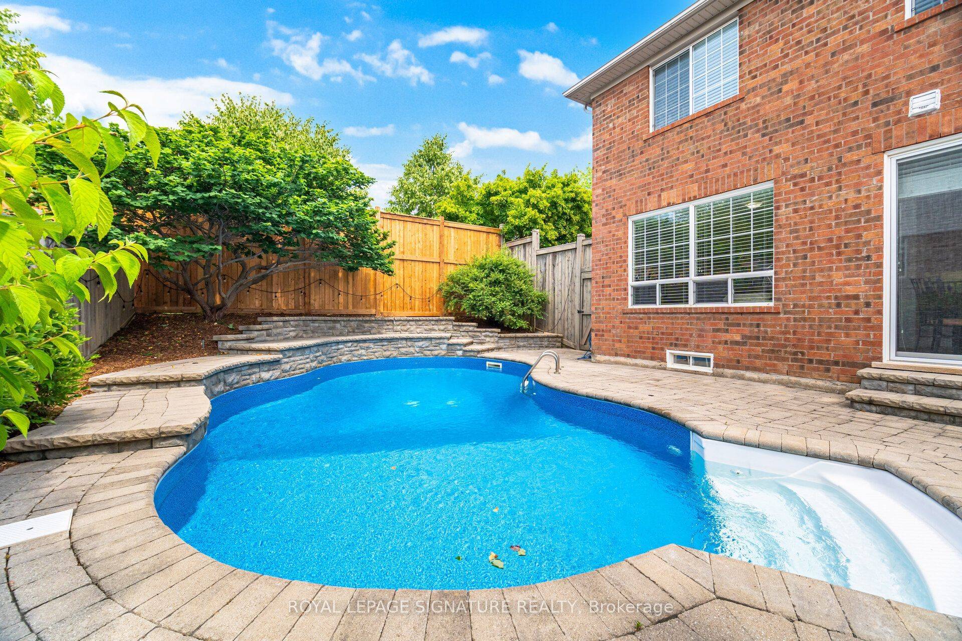 Oakville, ON L6M 5G8,3137 Scotscraig CRES