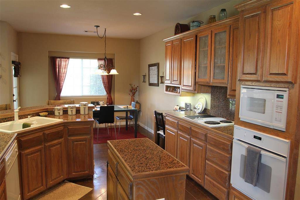 North Richland Hills, TX 76182,8105 Pecan Ridge Drive