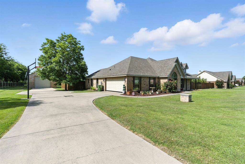 Weatherford, TX 76088,153 Star Point Lane