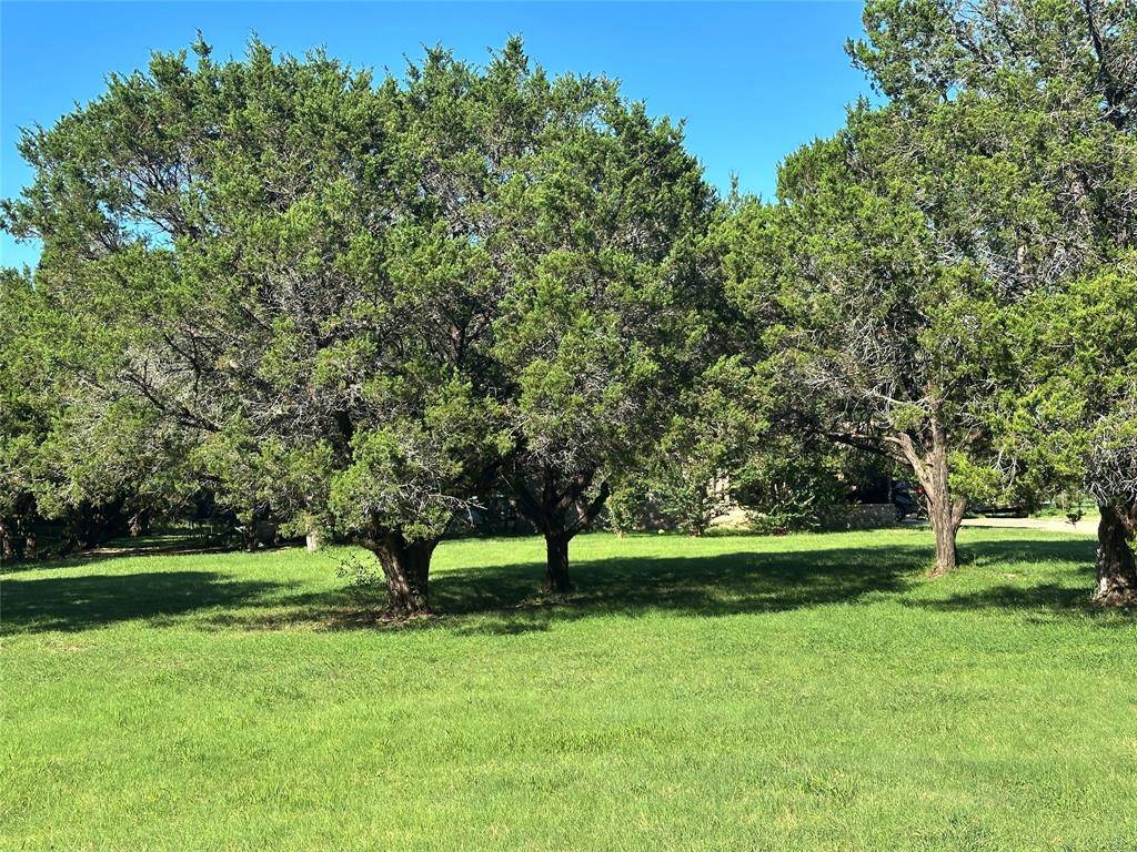 China Spring, TX 76633,228 County Road 3580