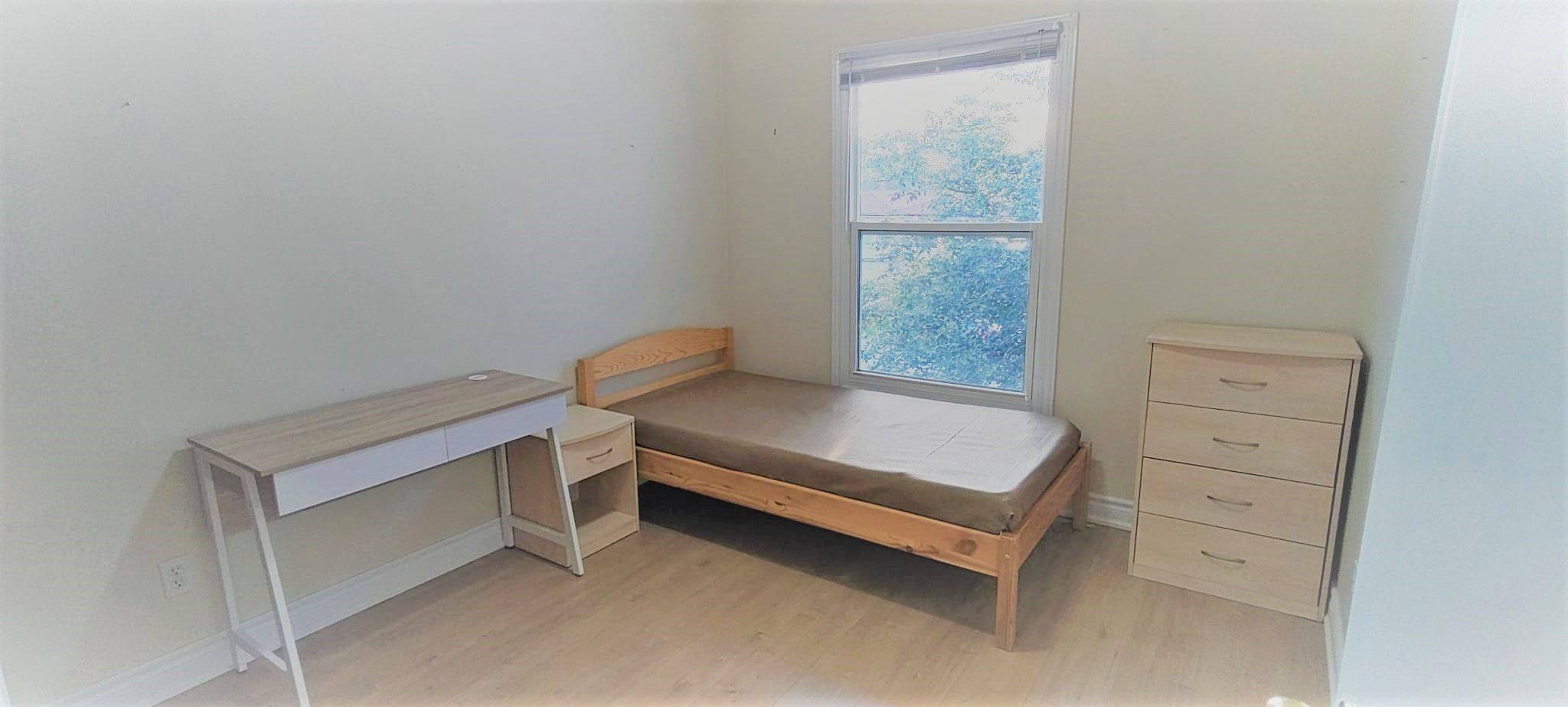 Oakville, ON L6H 2P1,95 Orsett ST