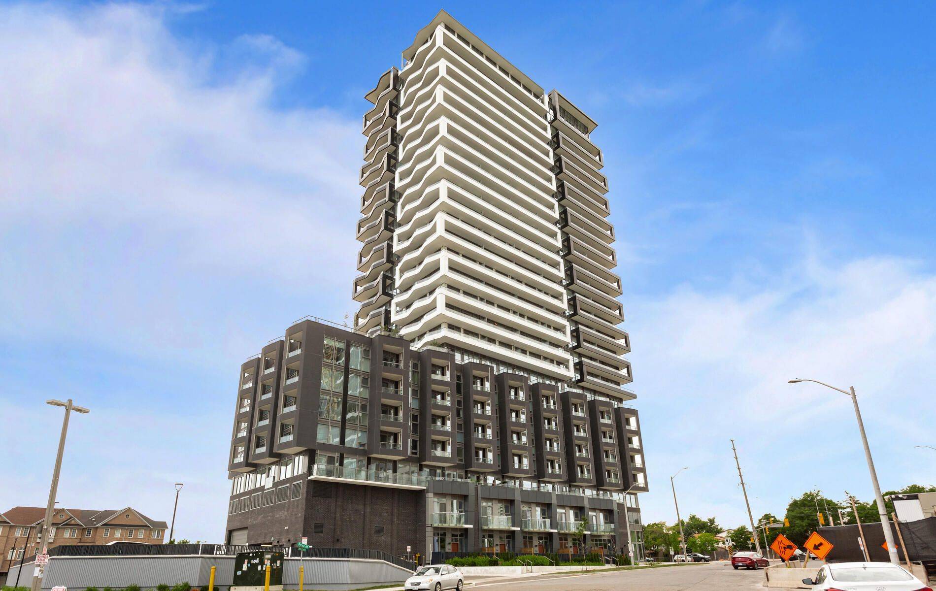 Brampton, ON L6Y 6L7,260 Malta AVE #1710
