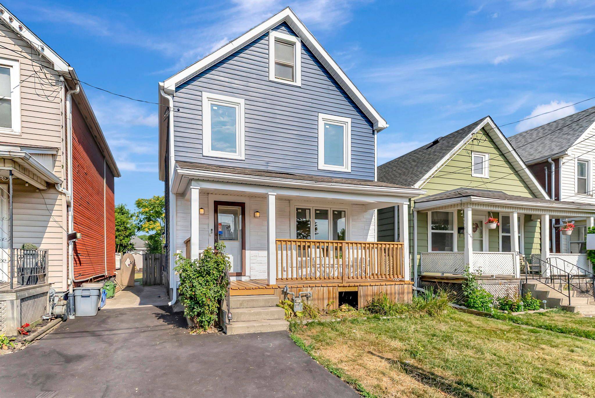 Hamilton, ON L8L 7H4,29 Rowanwood ST