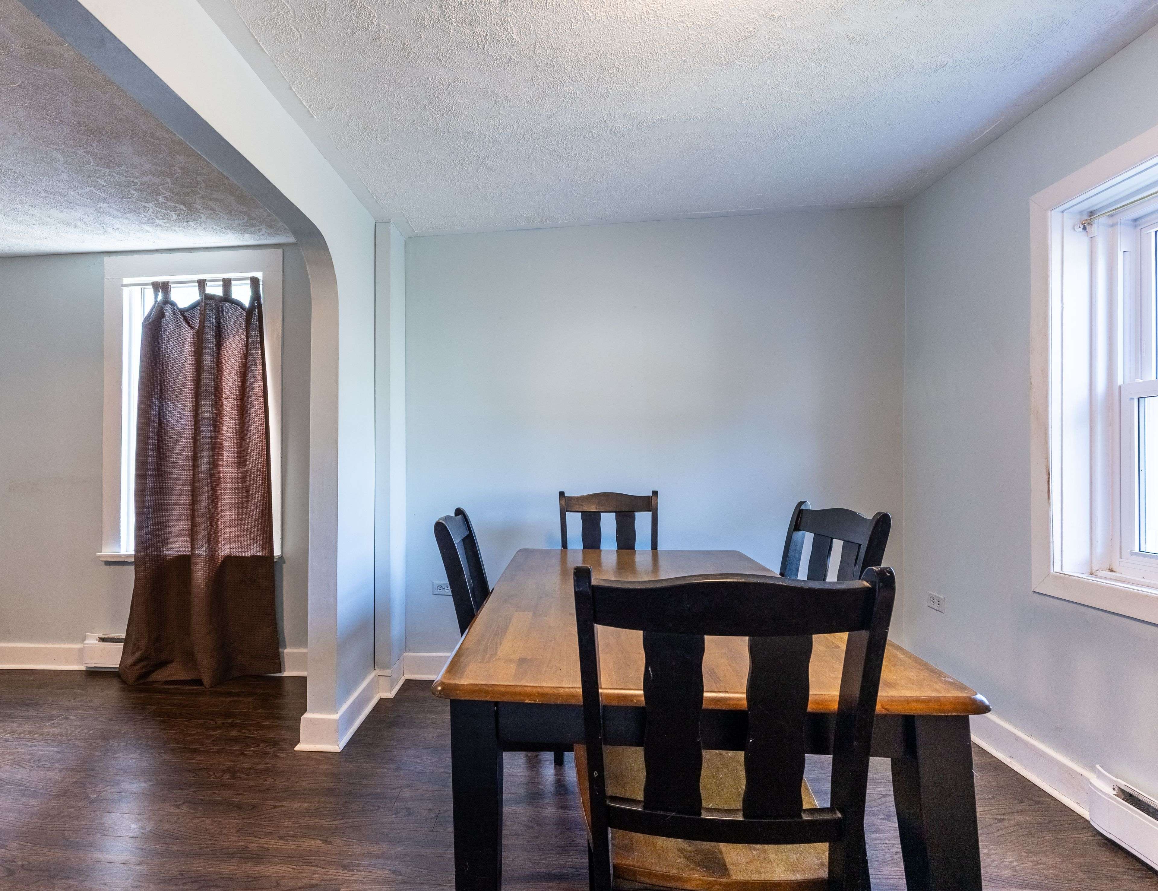 Pembroke, ON K8A 3Y2,535 Moffat ST