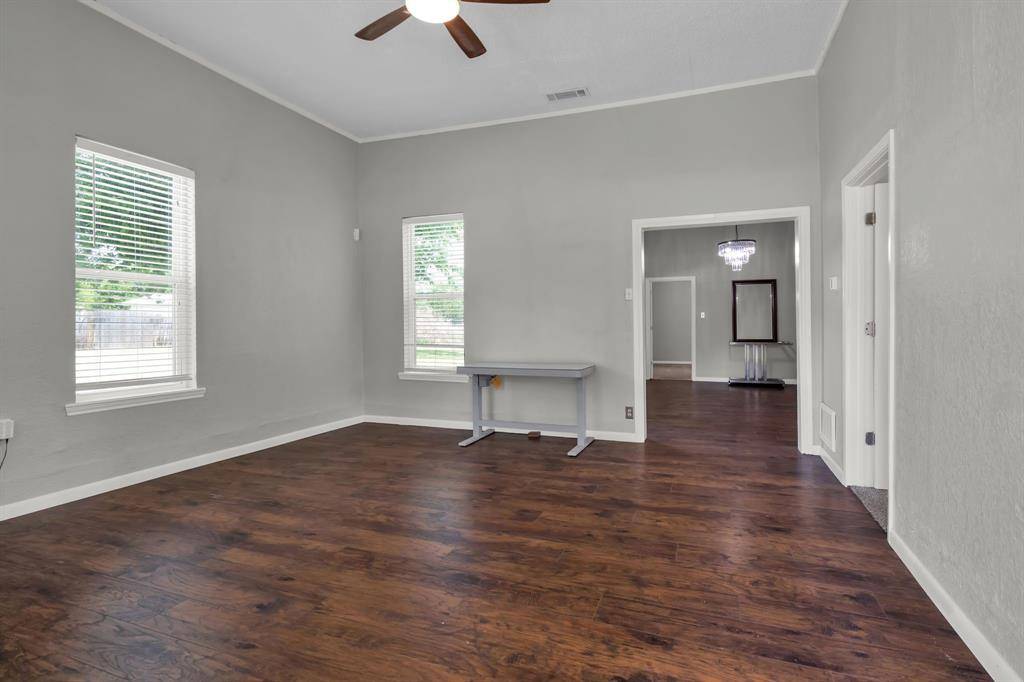 White Settlement, TX 76108,7720 Corina Drive