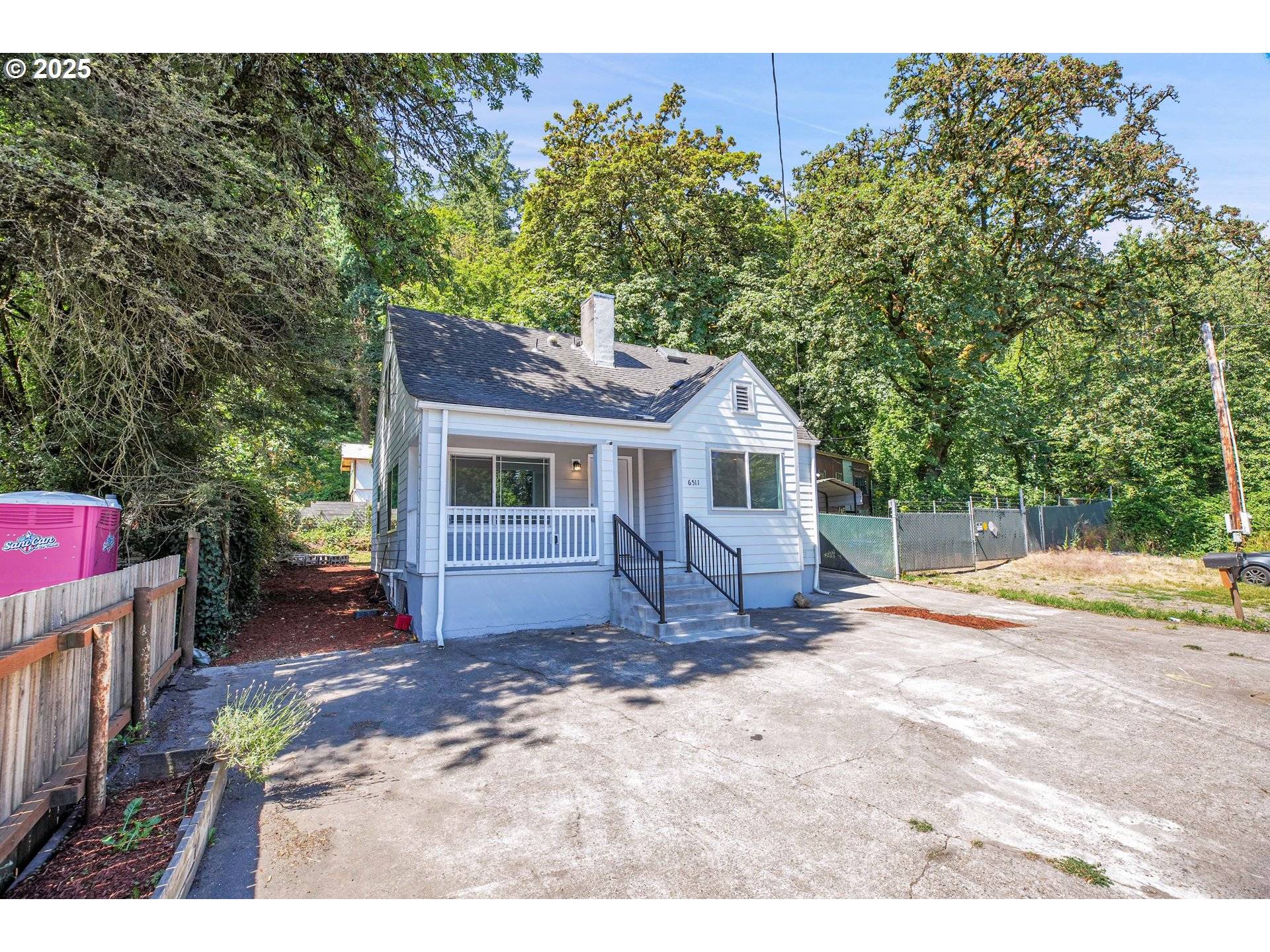 Portland, OR 97210,6511 NW SAINT HELENS RD