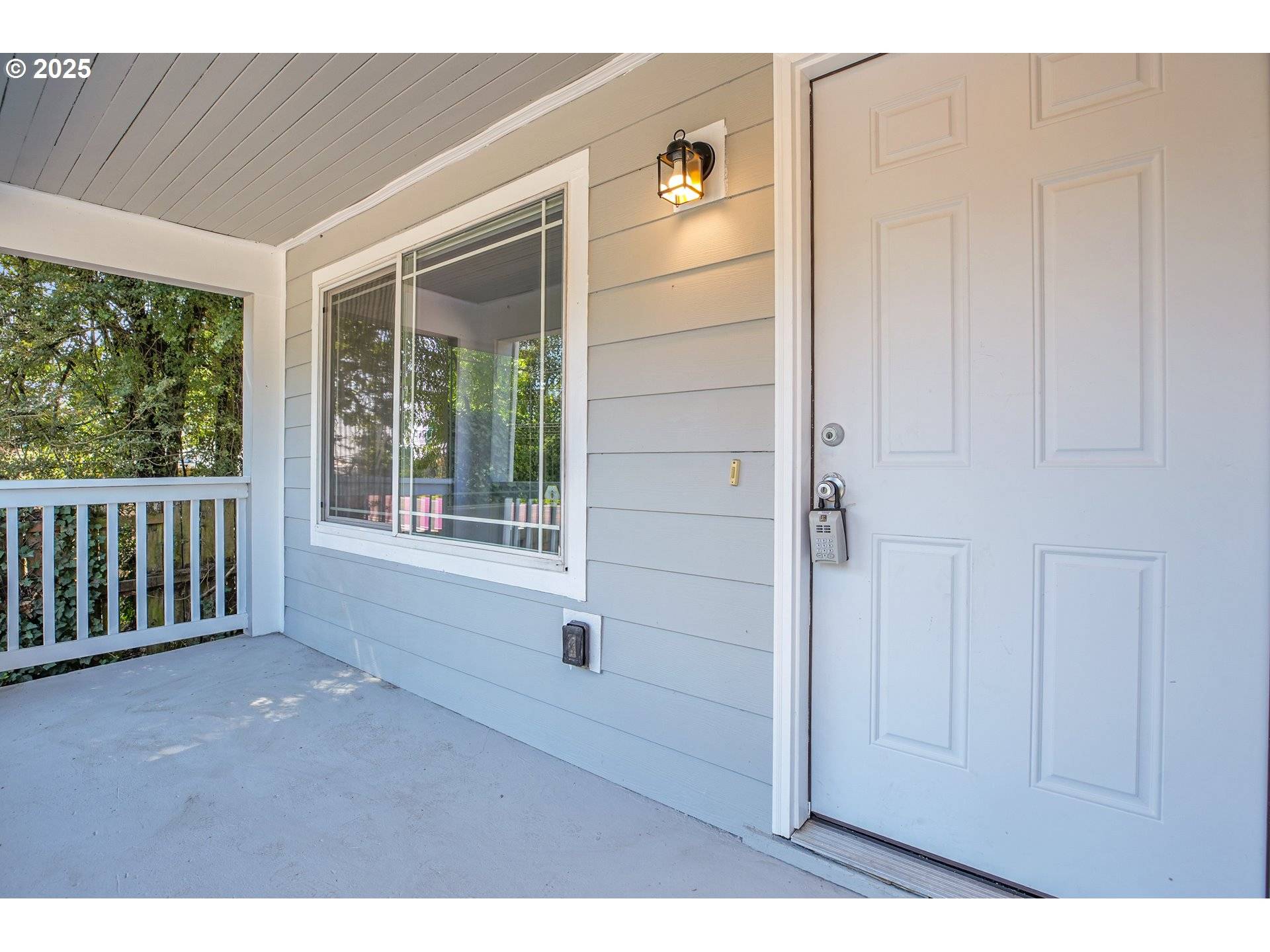 Portland, OR 97210,6511 NW SAINT HELENS RD