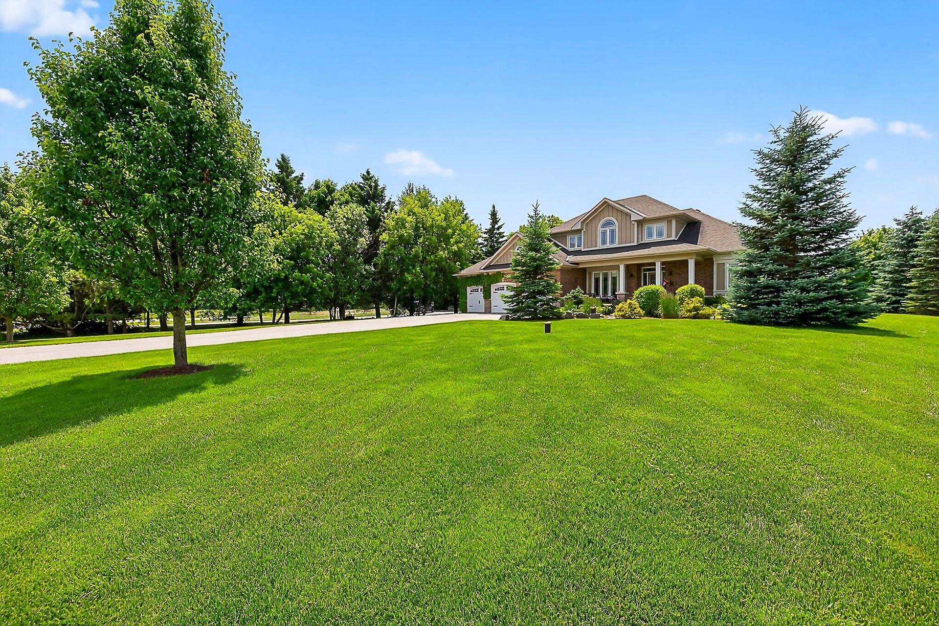 Uxbridge, ON L0C 1A0,14 Goodwood ST