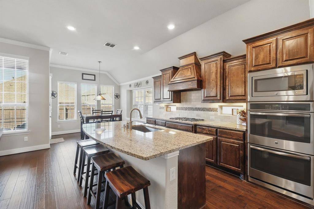 Euless, TX 76039,809 River Birch Court