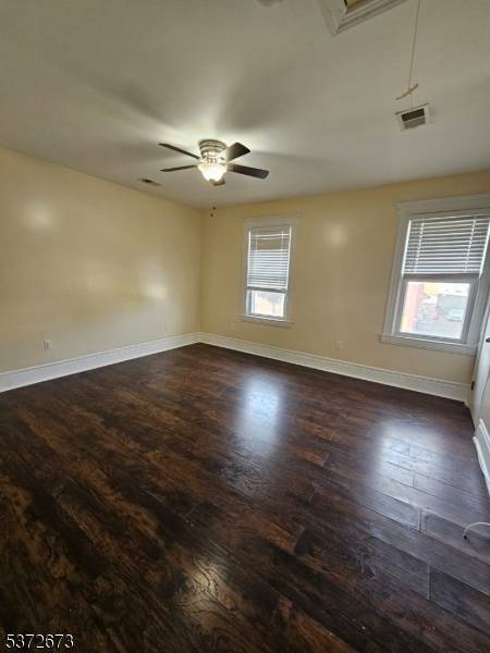 Lyndhurst Twp., NJ 07071,240 Copeland Ave #2nd
