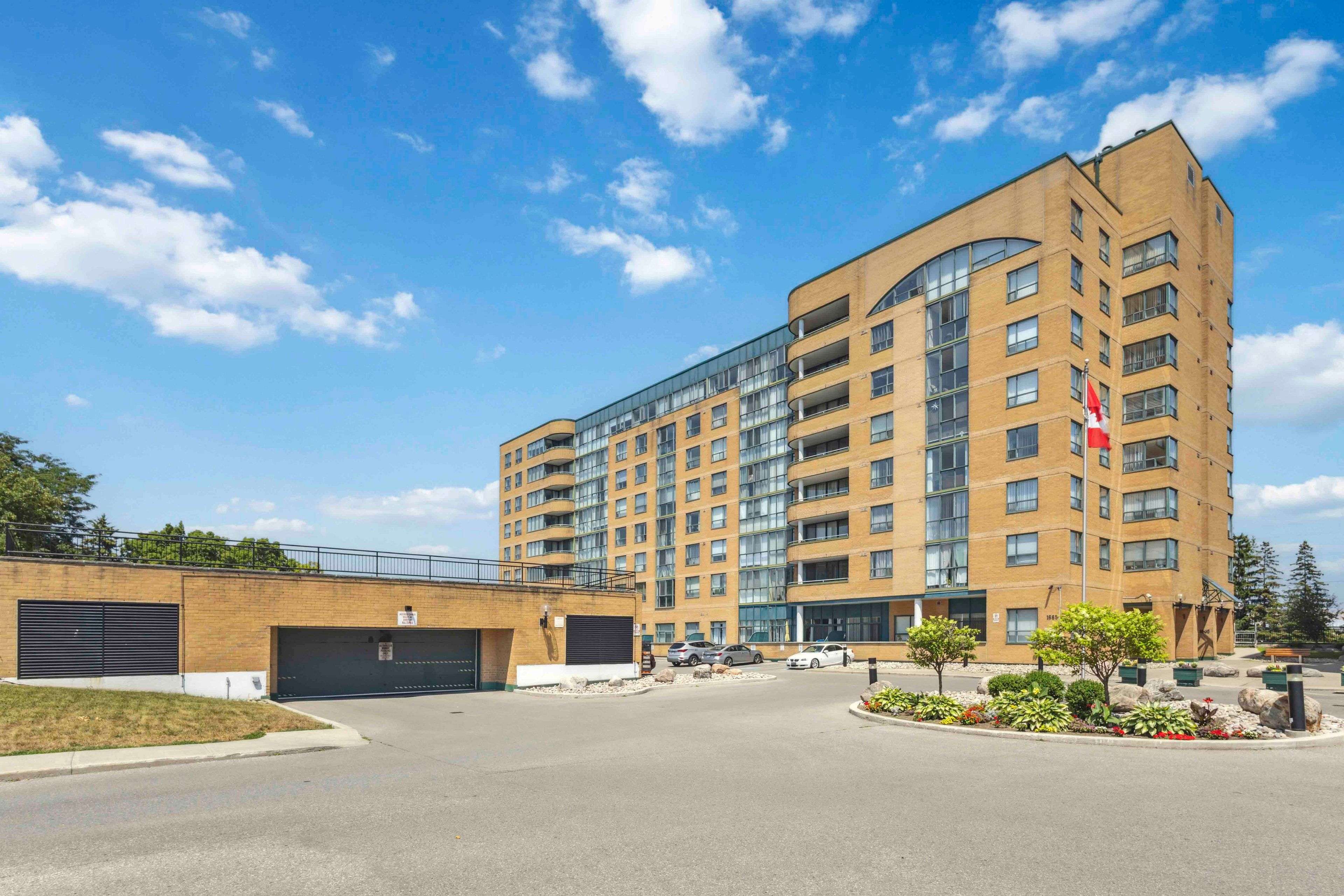 Pickering, ON L1V 6L4,1665 Pickering Pkwy #809