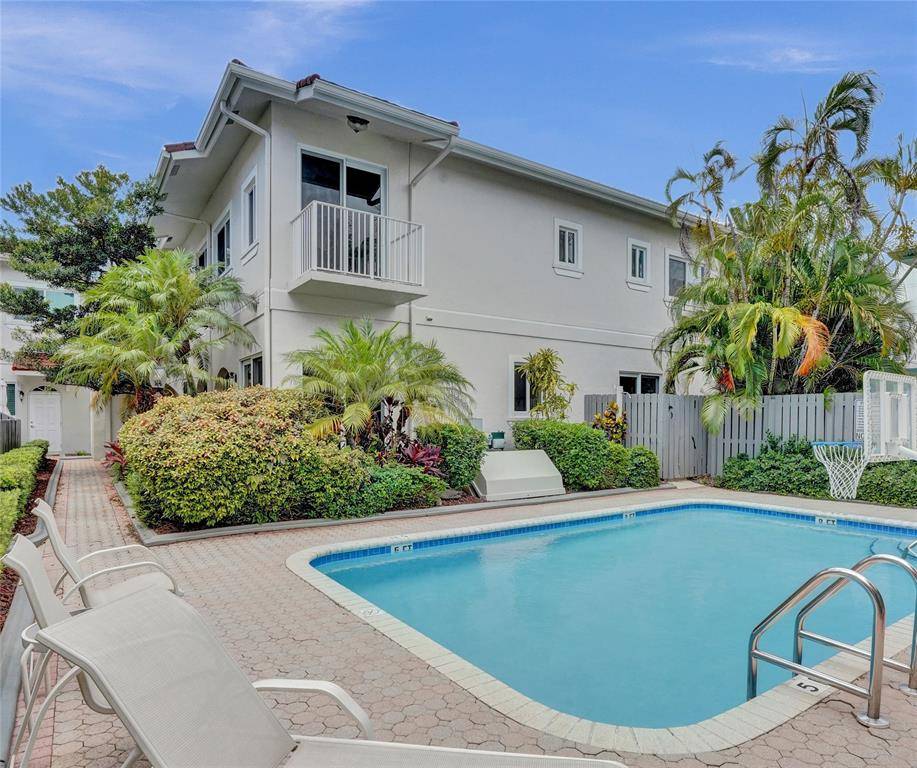 Fort Lauderdale, FL 33304,1744 NE 9th St