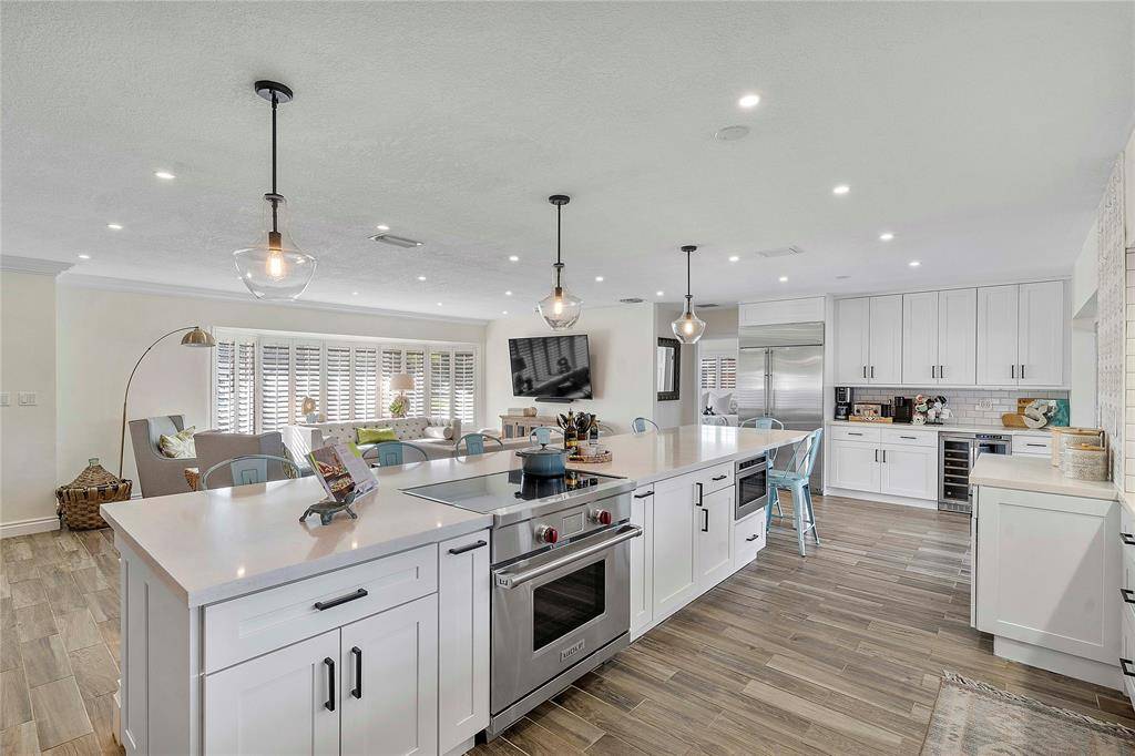 Plantation, FL 33317,1960 SW 56th Ave