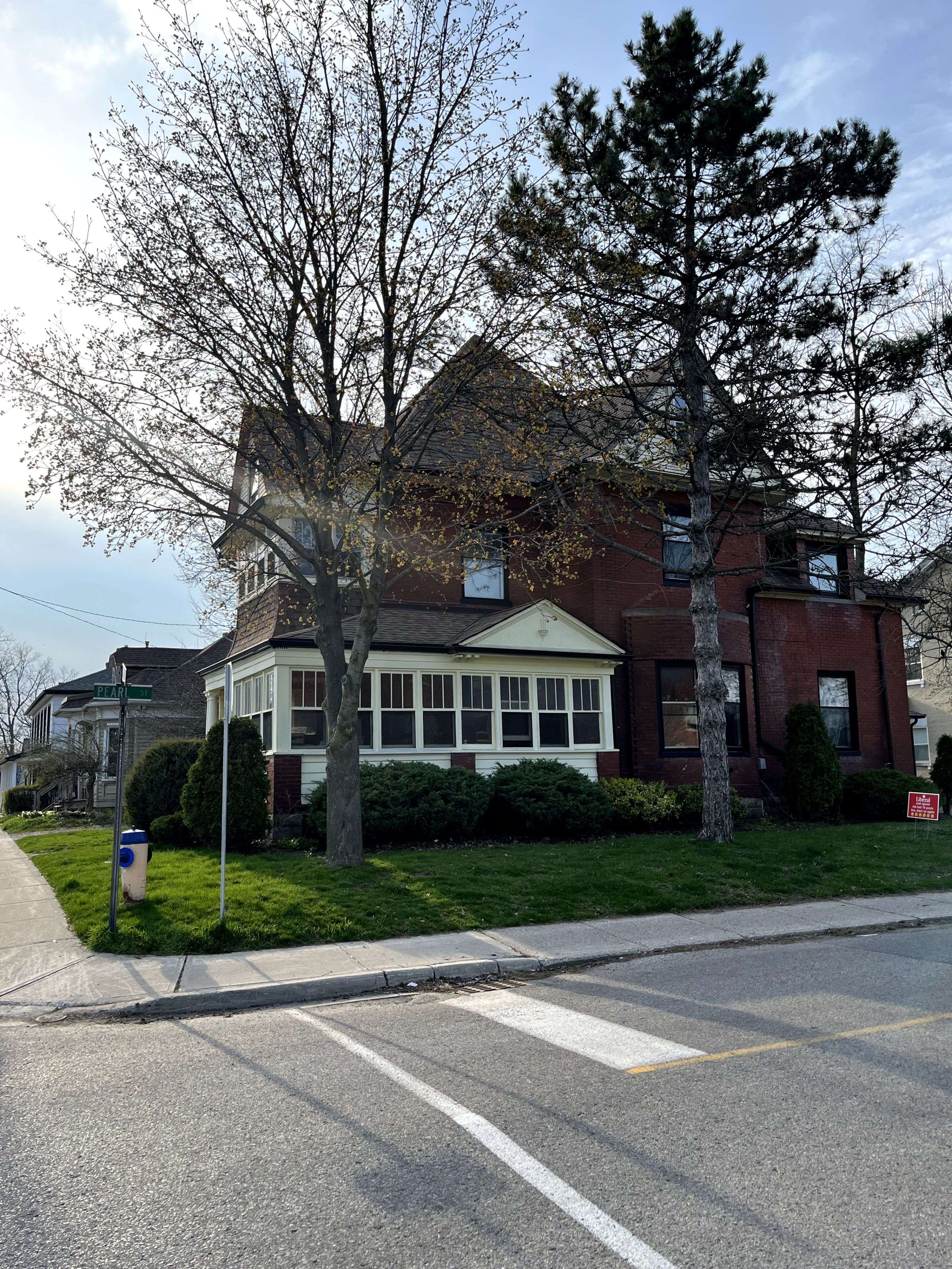 St. Thomas, ON N5P 1K1,19 Scott ST