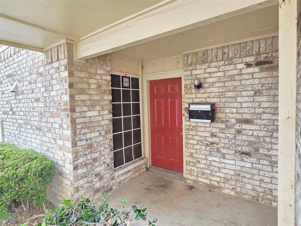 Richardson, TX 75081,2314 Village North Drive