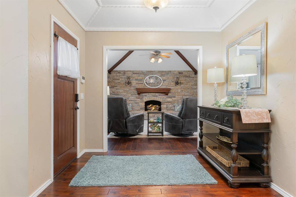 Plano, TX 75075,2660 Mariposa Circle