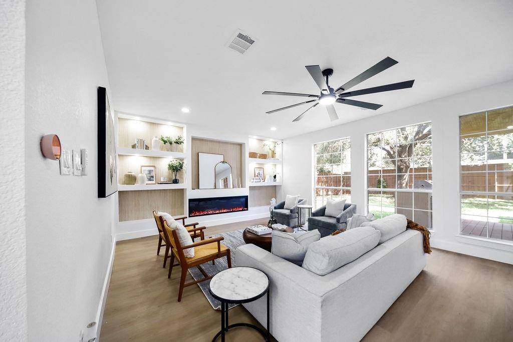 Dallas, TX 75252,7505 Larchmont Drive