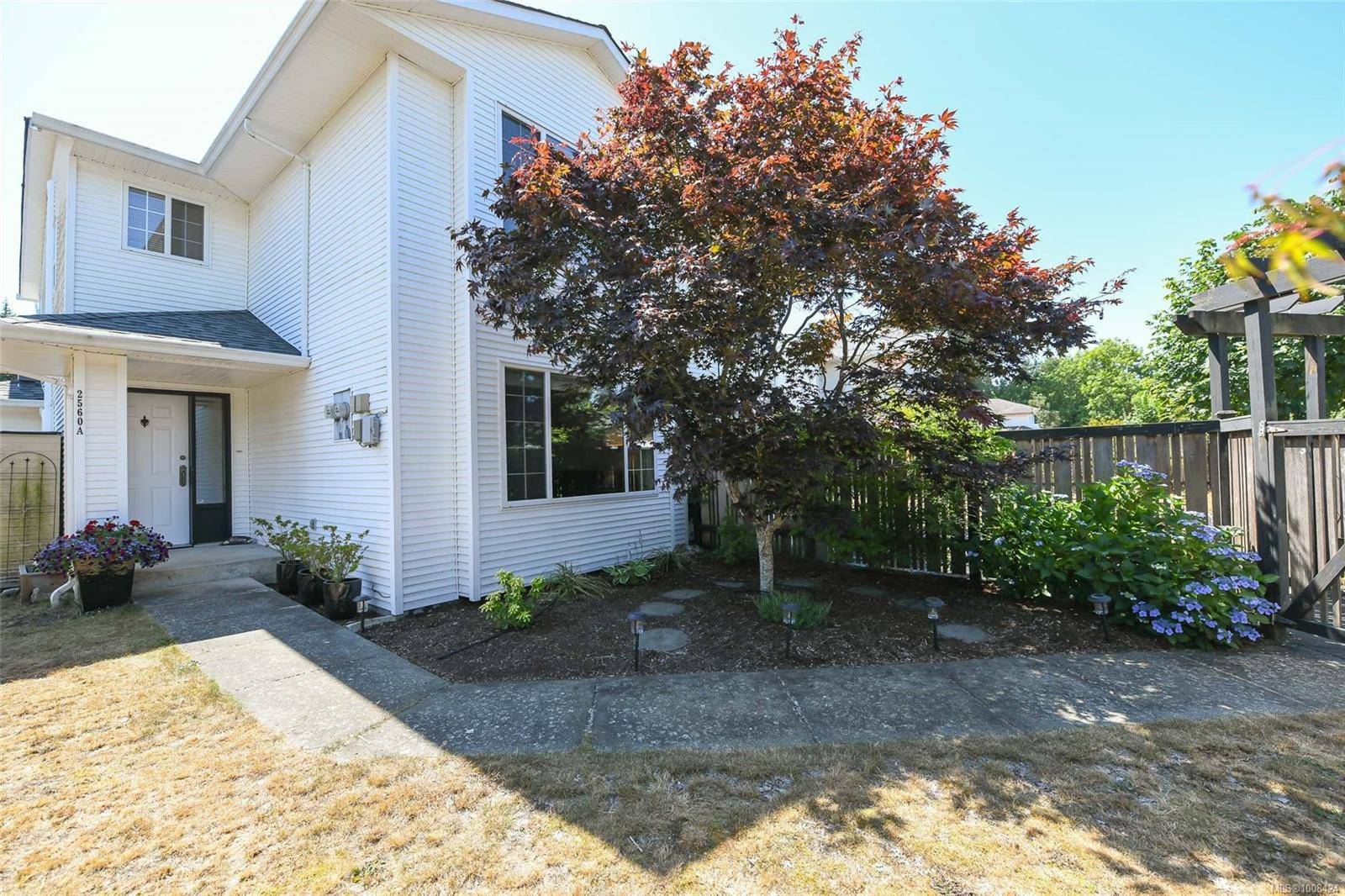 Courtenay, BC V9N 8Z3,2560 1St St #A