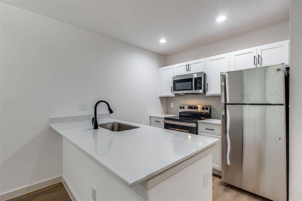 Dallas, TX 75203,715 N Lancaster Avenue #603