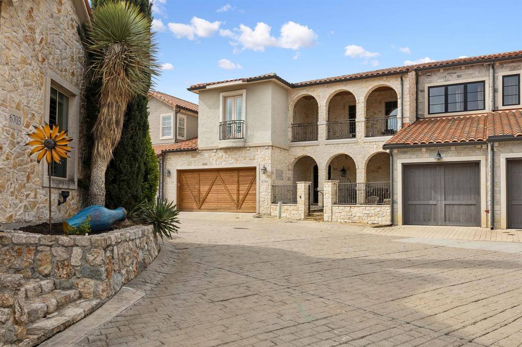 Mckinney, TX 75072,6704 Istina Drive