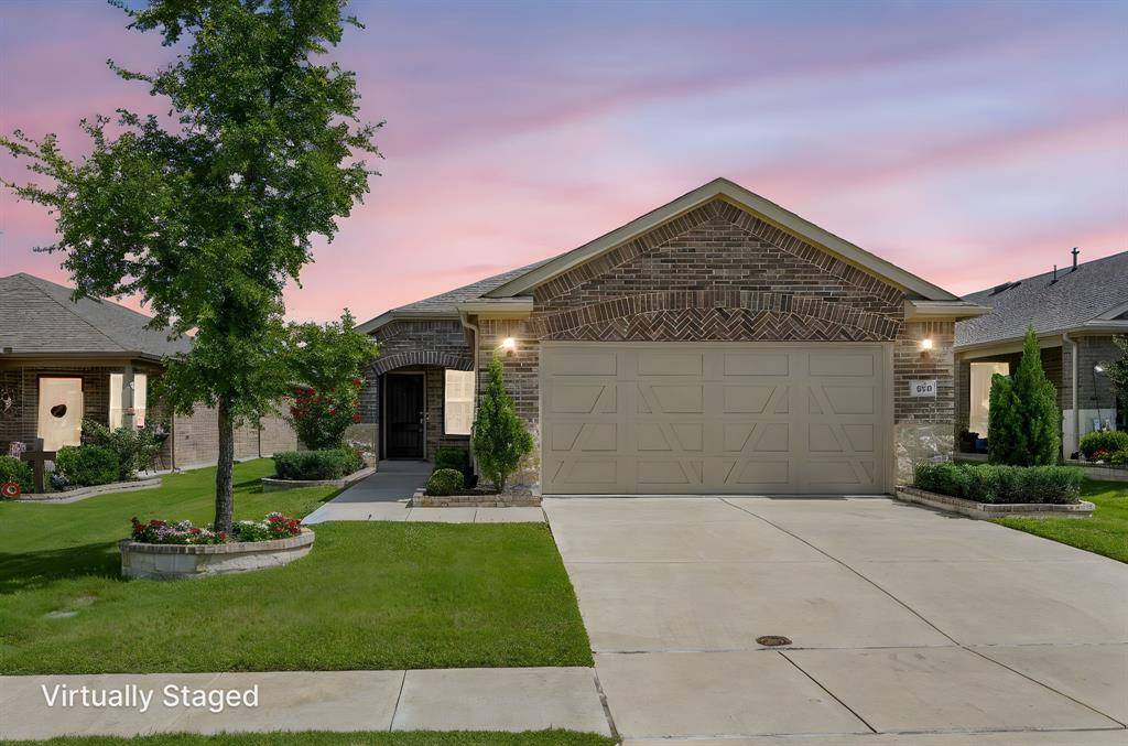 Mckinney, TX 75071,828 Rough Hollow Drive