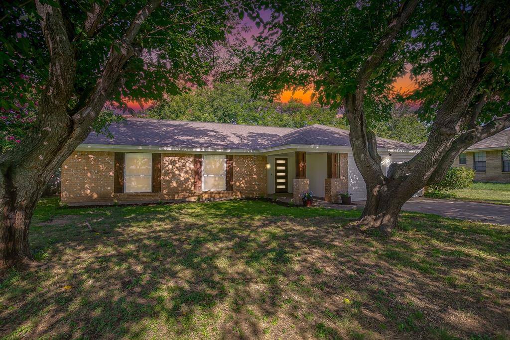 Fort Worth, TX 76133,6404 San Juan Avenue