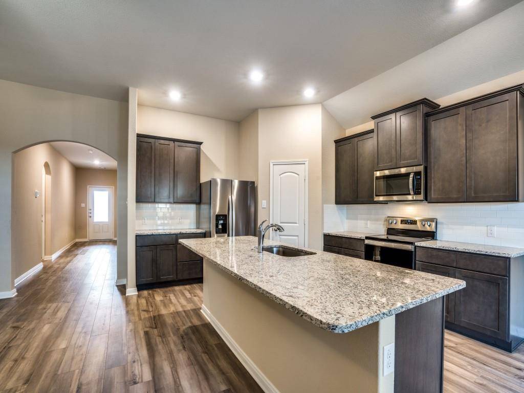 Princeton, TX 75407,233 Enchanted Way