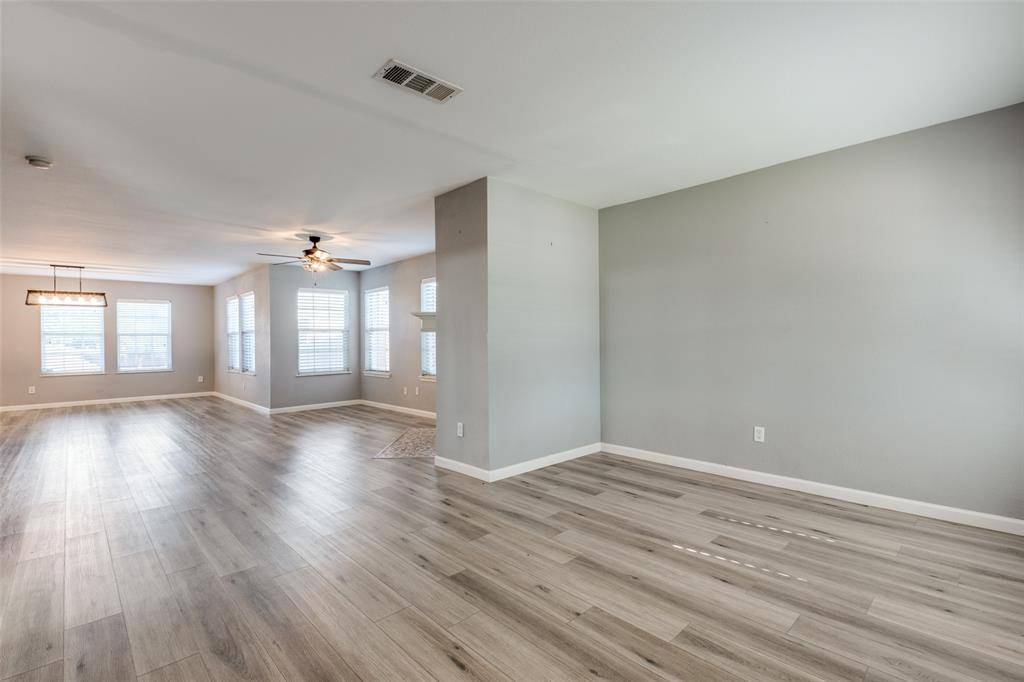 Dallas, TX 75212,4067 Gray Oak Place