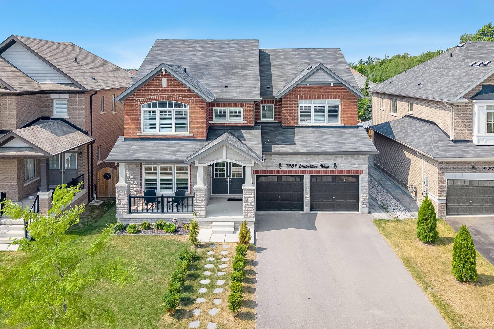 Innisfil, ON L9S 0N4,1787 Emberton WAY