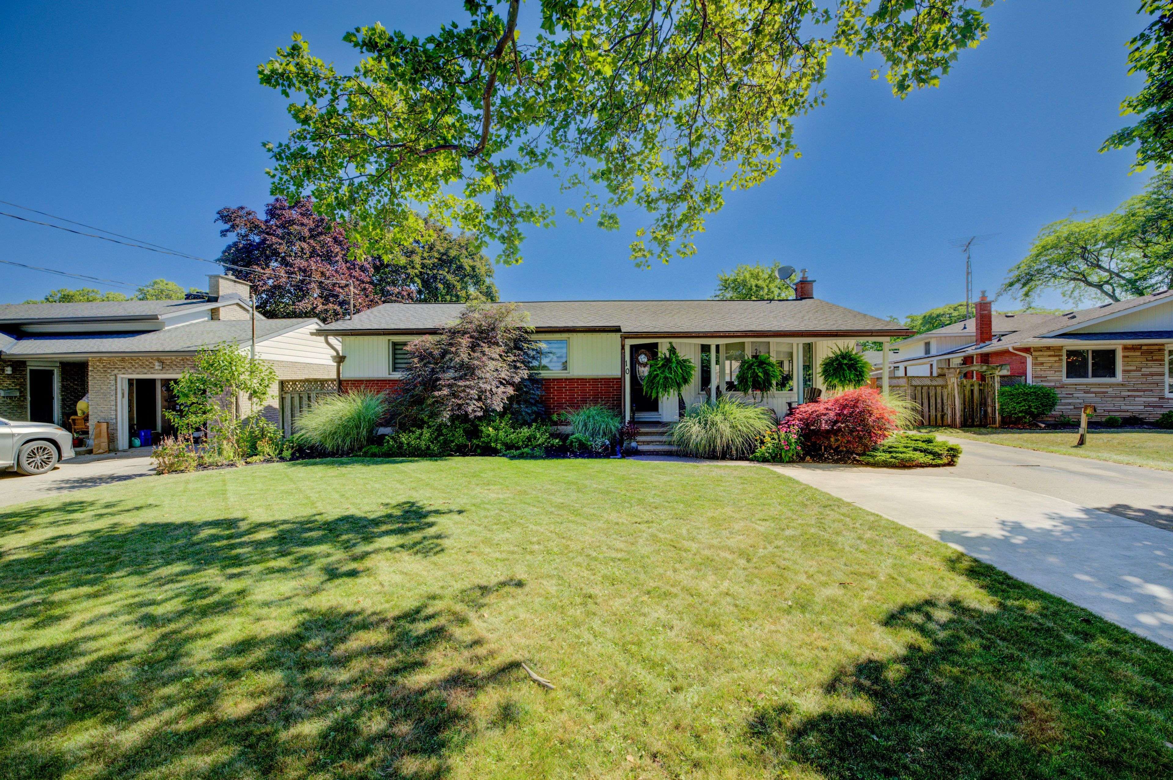 St. Catharines, ON L2N 3X9,10 Royale RD