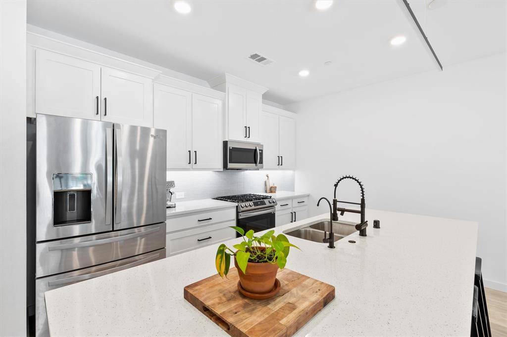 Prosper, TX 75078,851 Cavitt Court