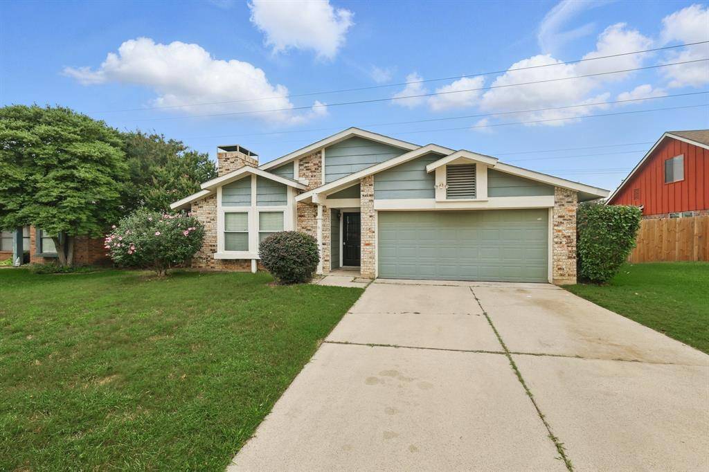 Bedford, TX 76021,3217 Redwood Street
