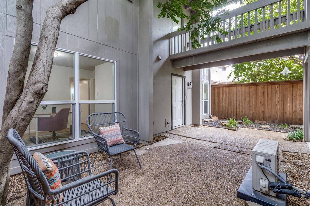 Dallas, TX 75238,9707 Highland View Drive