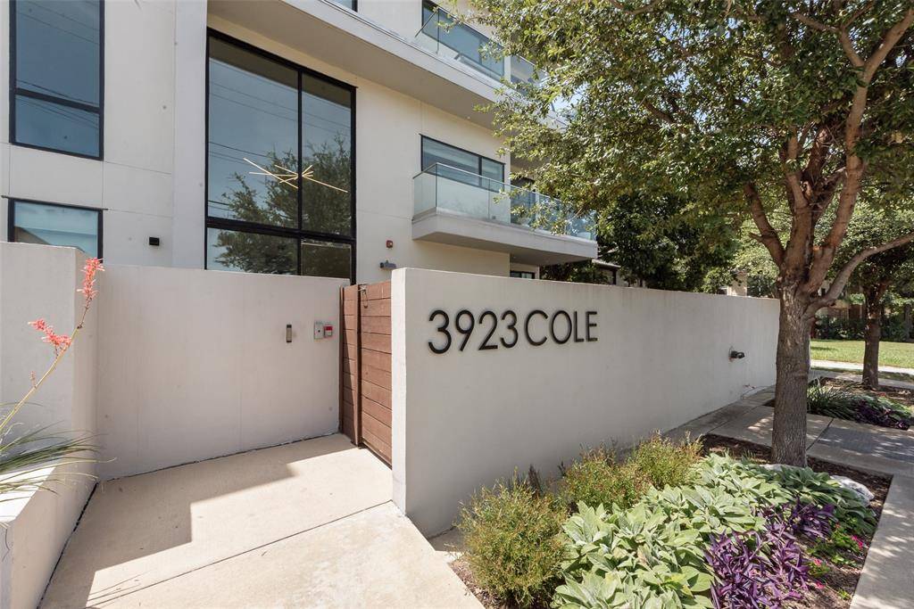 Dallas, TX 75204,3923 Cole Avenue #301