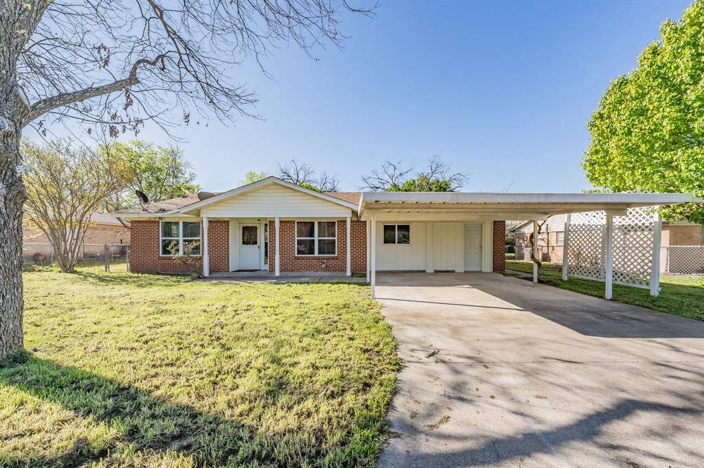 Mineral Wells, TX 76067,1910 11th Street