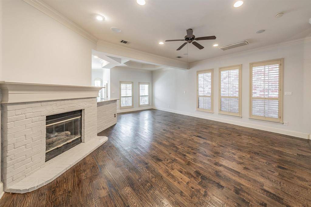 Dallas, TX 75252,18119 Frankford Lakes Circle
