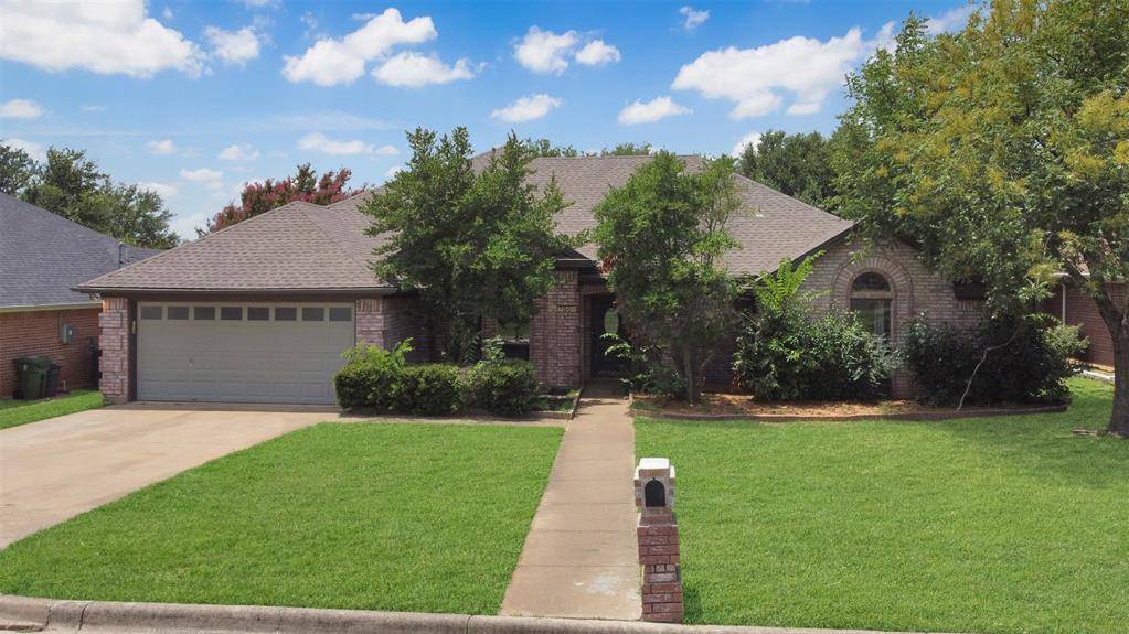 North Richland Hills, TX 76182,7009 Spanish Oaks Drive