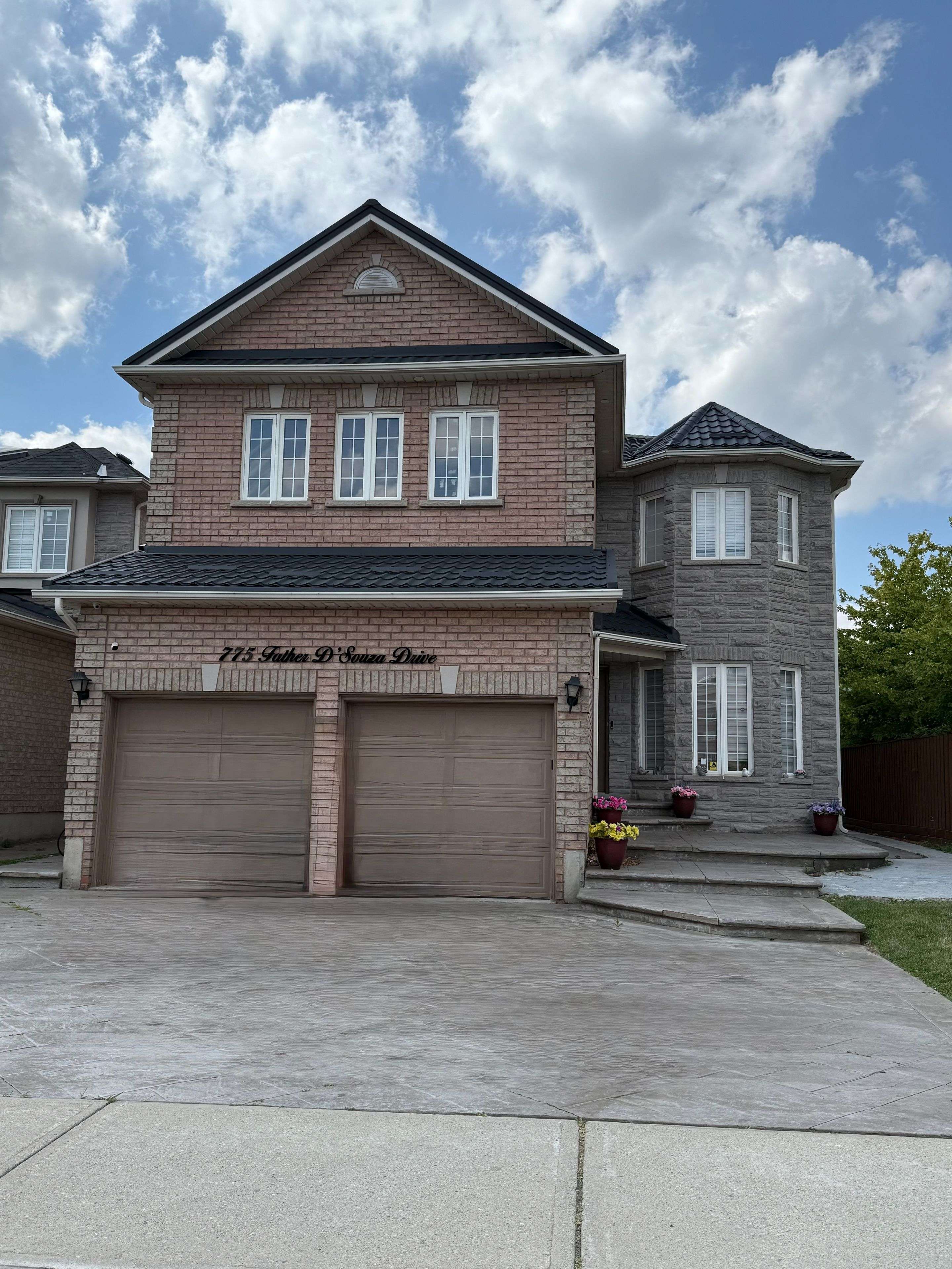 Mississauga, ON L5V 2X5,775 Father D'souza DR #Bsmt- Apartment B