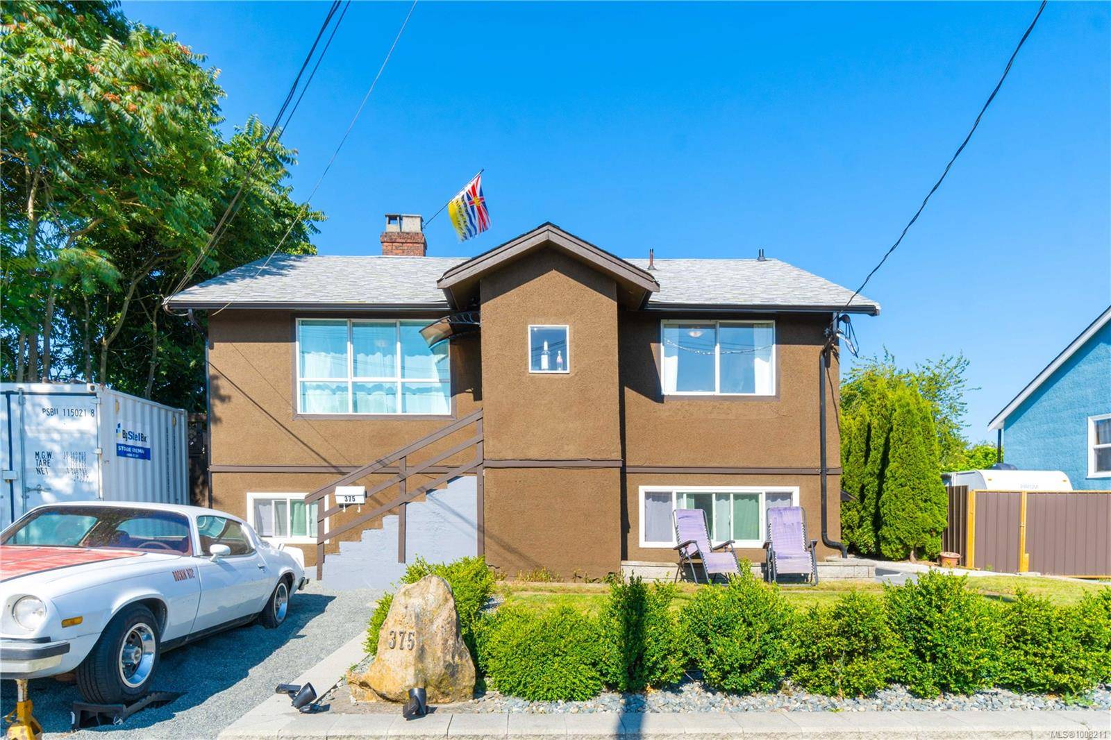 Nanaimo, BC V9R 3Y2,375 Bruce Ave