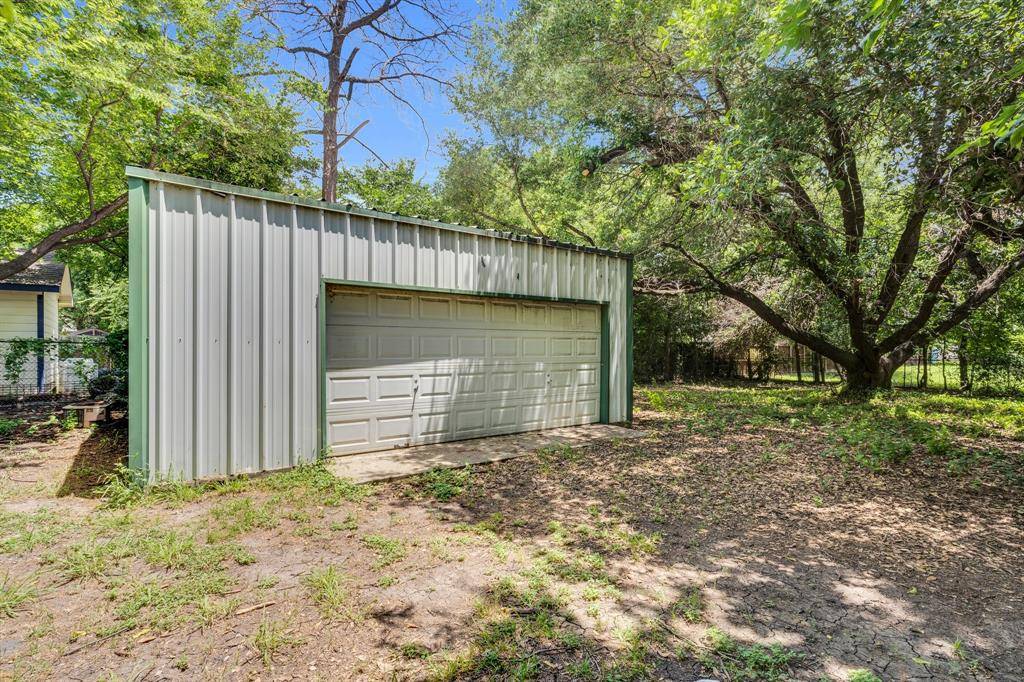 Grand Prairie, TX 75050,820 NE 31st Street
