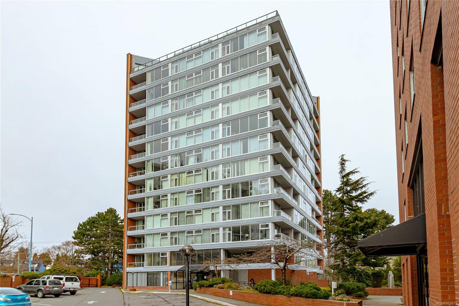 Victoria, BC V9A 7G7,327 Maitland St #1202