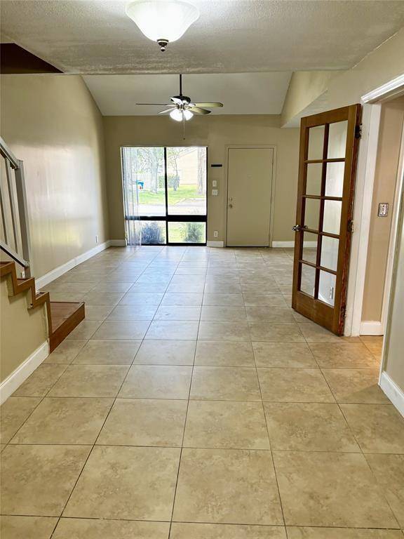 Sunrise, FL 33351,11109 NW 37th St
