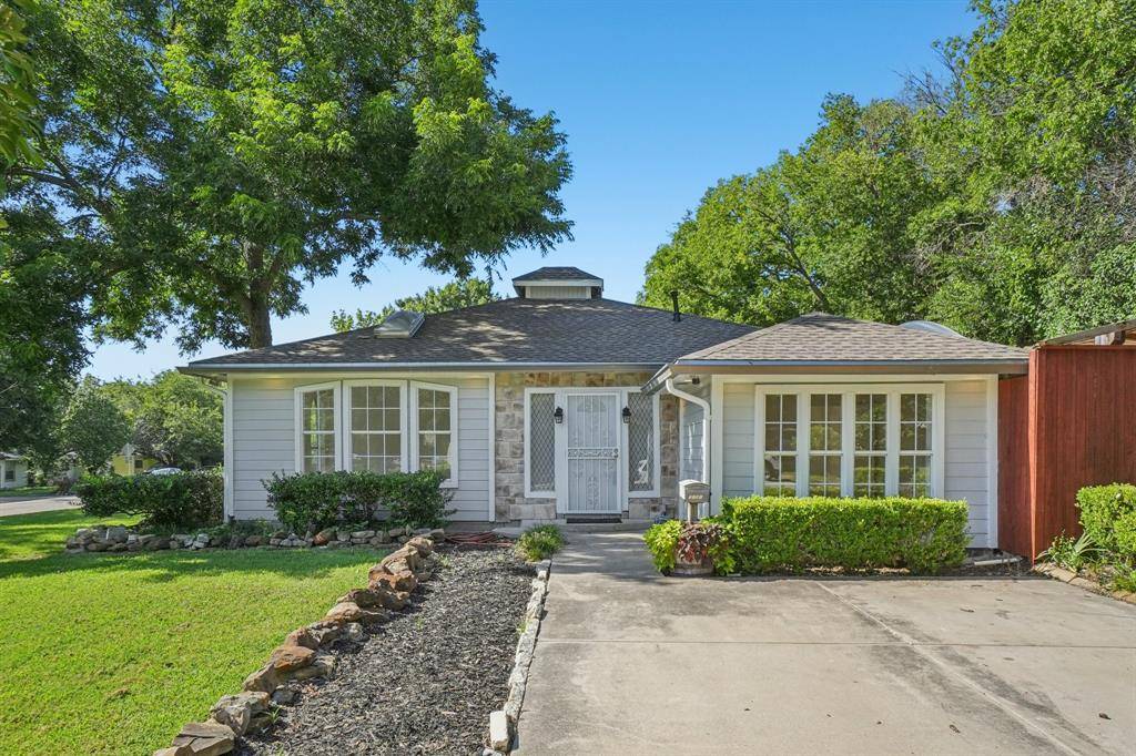 Fort Worth, TX 76116,7101 Brazos Avenue