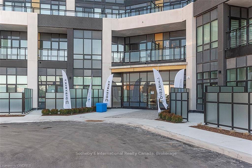 Oakville, ON L6M 4P9,405 DUNDAS ST #601