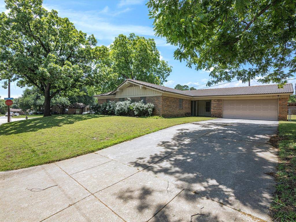 Euless, TX 76040,1904 Marlene Drive