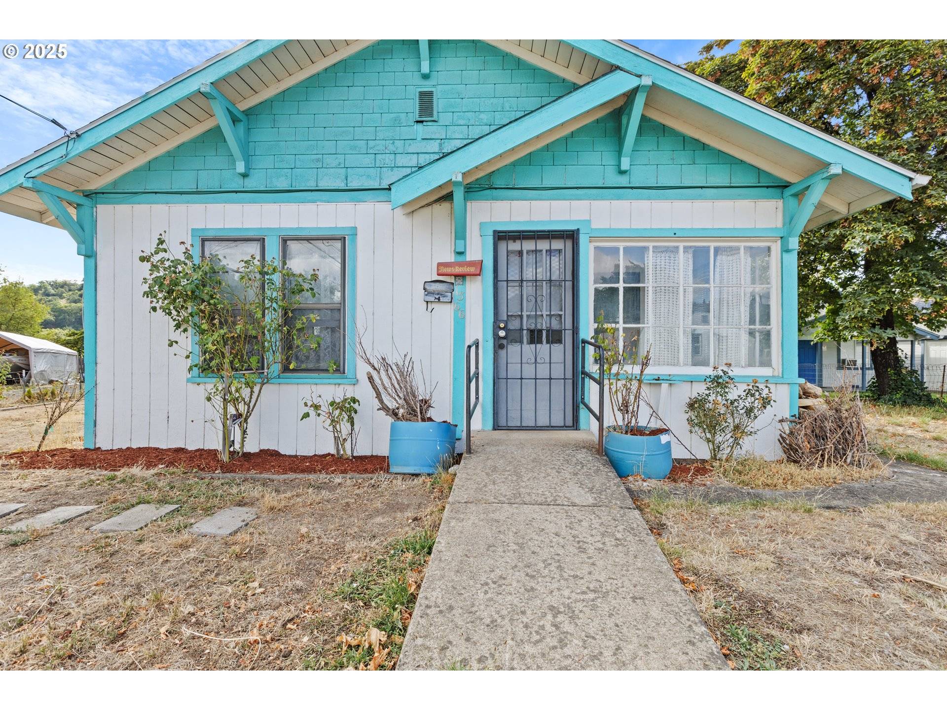 Roseburg, OR 97470,1566 SE MILL ST