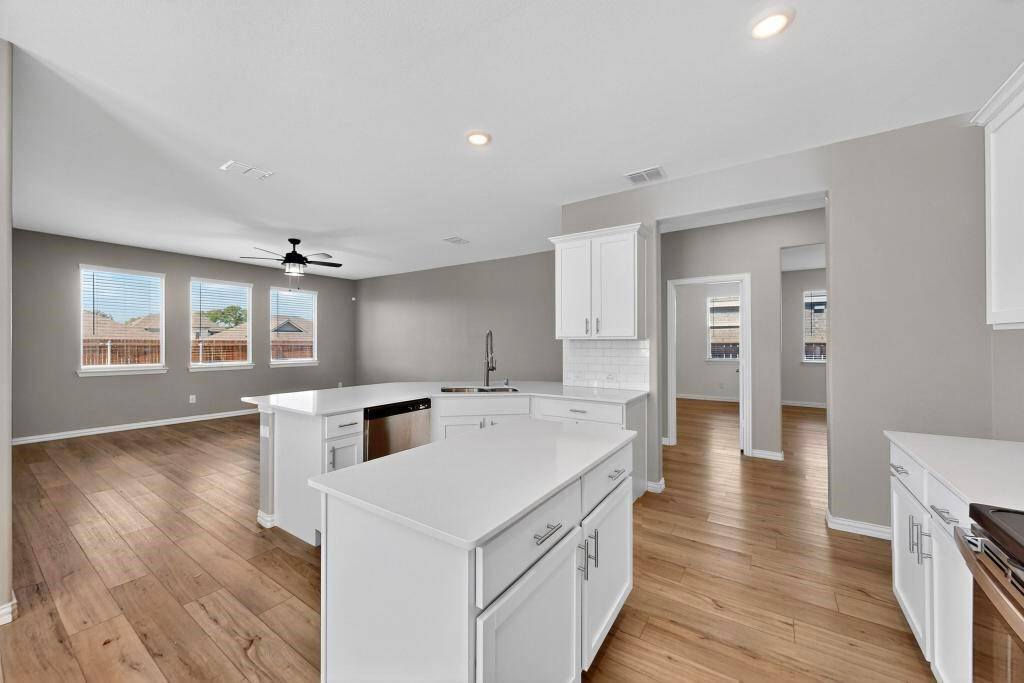 Aubrey, TX 76227,11437 Woody Creek Trail