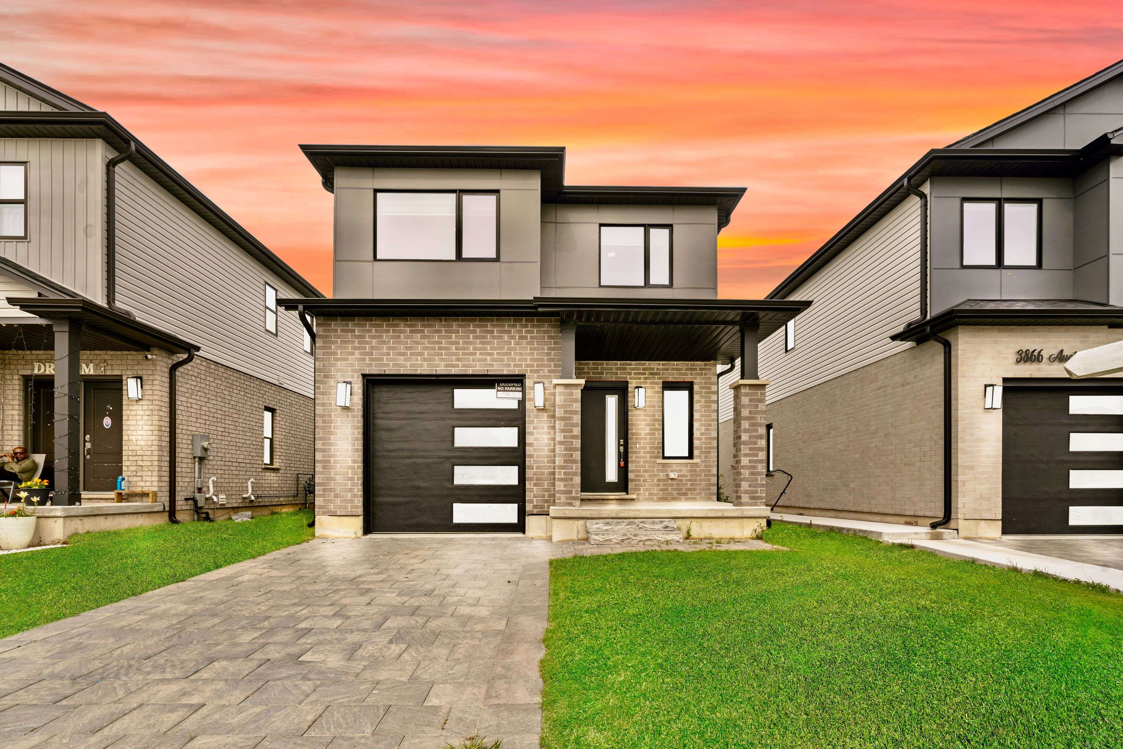 London South, ON N6L 0J2,3862 Auckland AVE