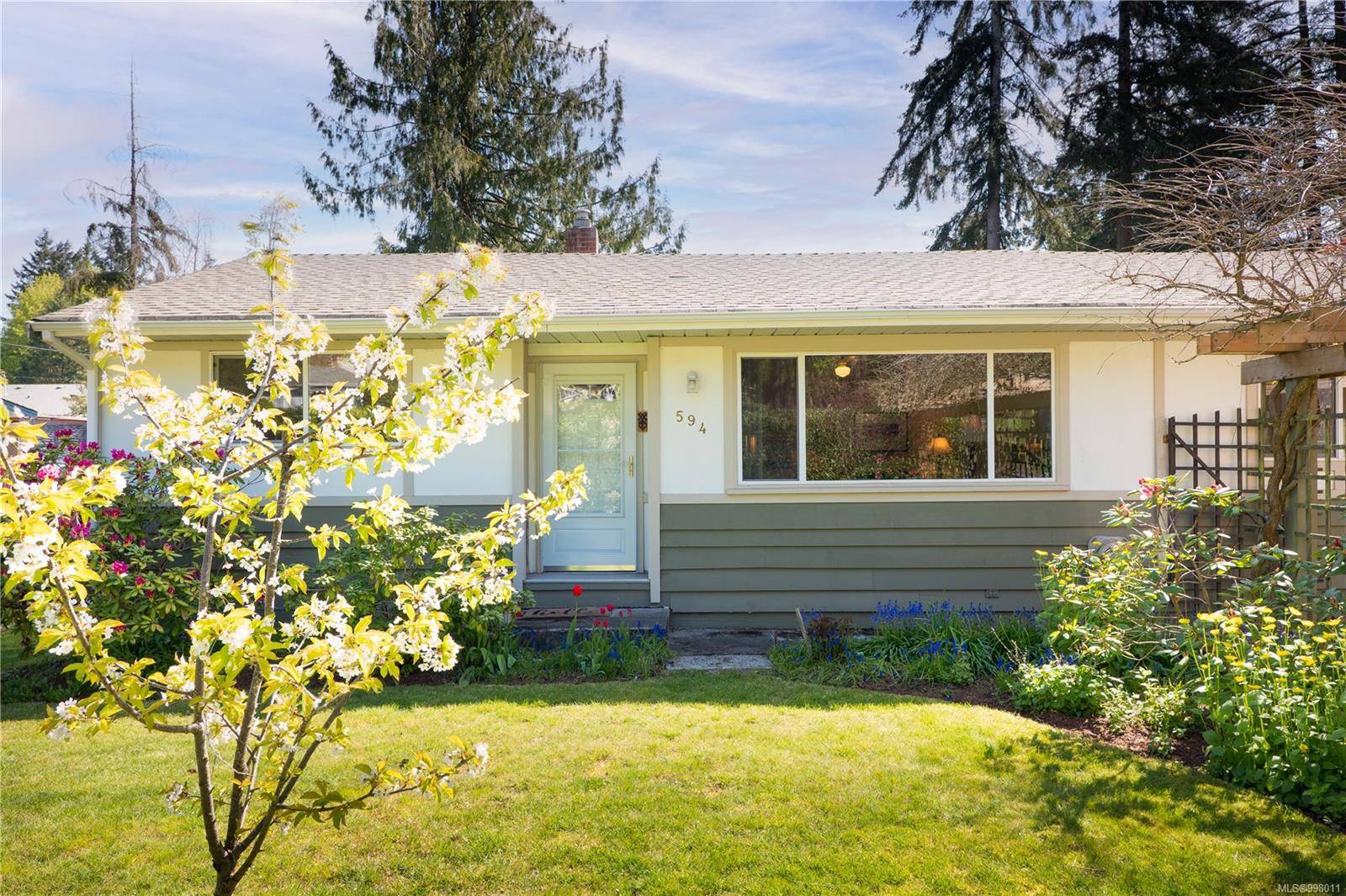 Nanaimo, BC V9R 2P9,594 Ruby Cres