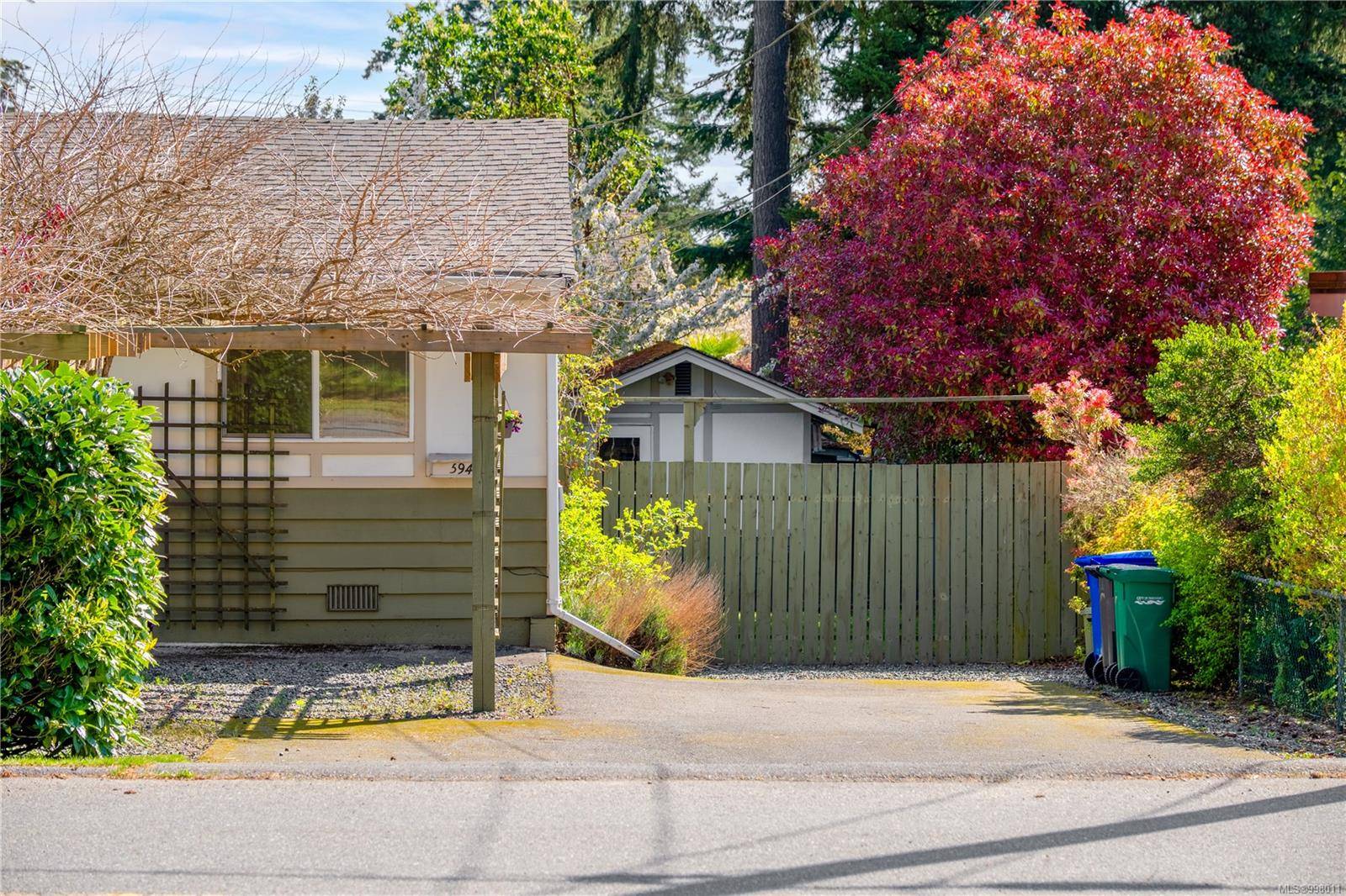 Nanaimo, BC V9R 2P9,594 Ruby Cres